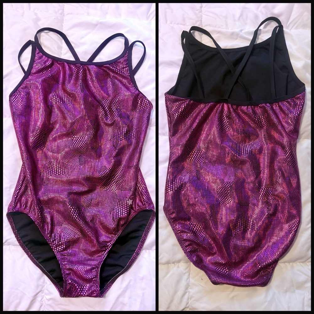 Destira Leo (LIKE NEW) AXS